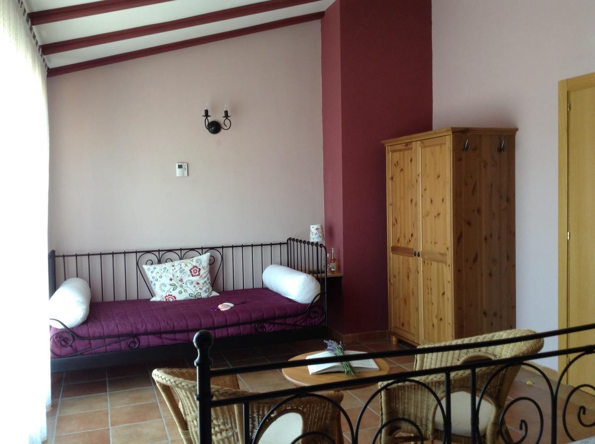 Hostal Camino Del Perdon Uterga Екстериор снимка