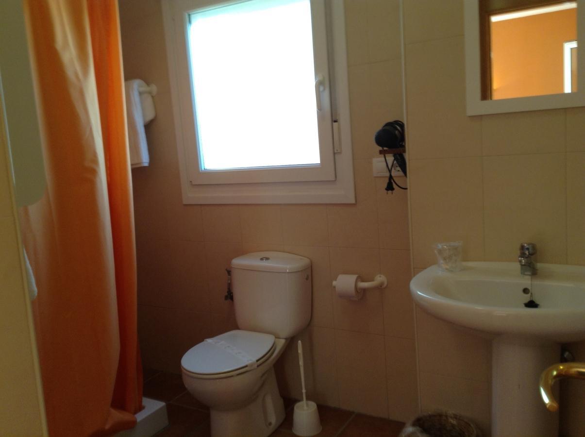 Hostal Camino Del Perdon Uterga Екстериор снимка